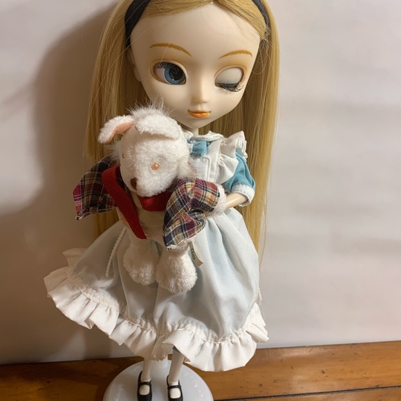 Pullip: Regeneration Fantastic Alice 2012 - Picture 6 of 6